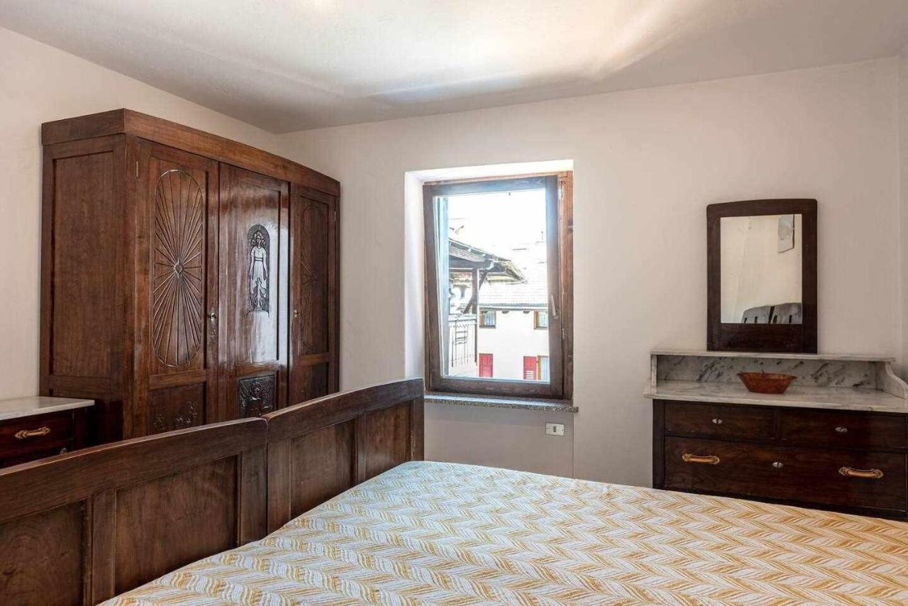Dimora Al Portico Cloz Ospitar Apartment ภายนอก รูปภาพ